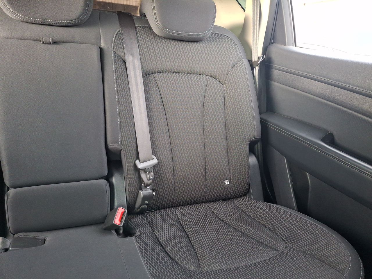 SSANGYONG - 14