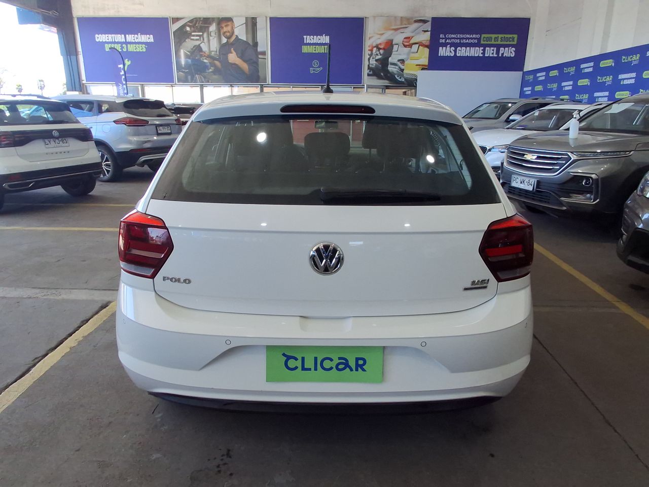 VOLKSWAGEN - 6