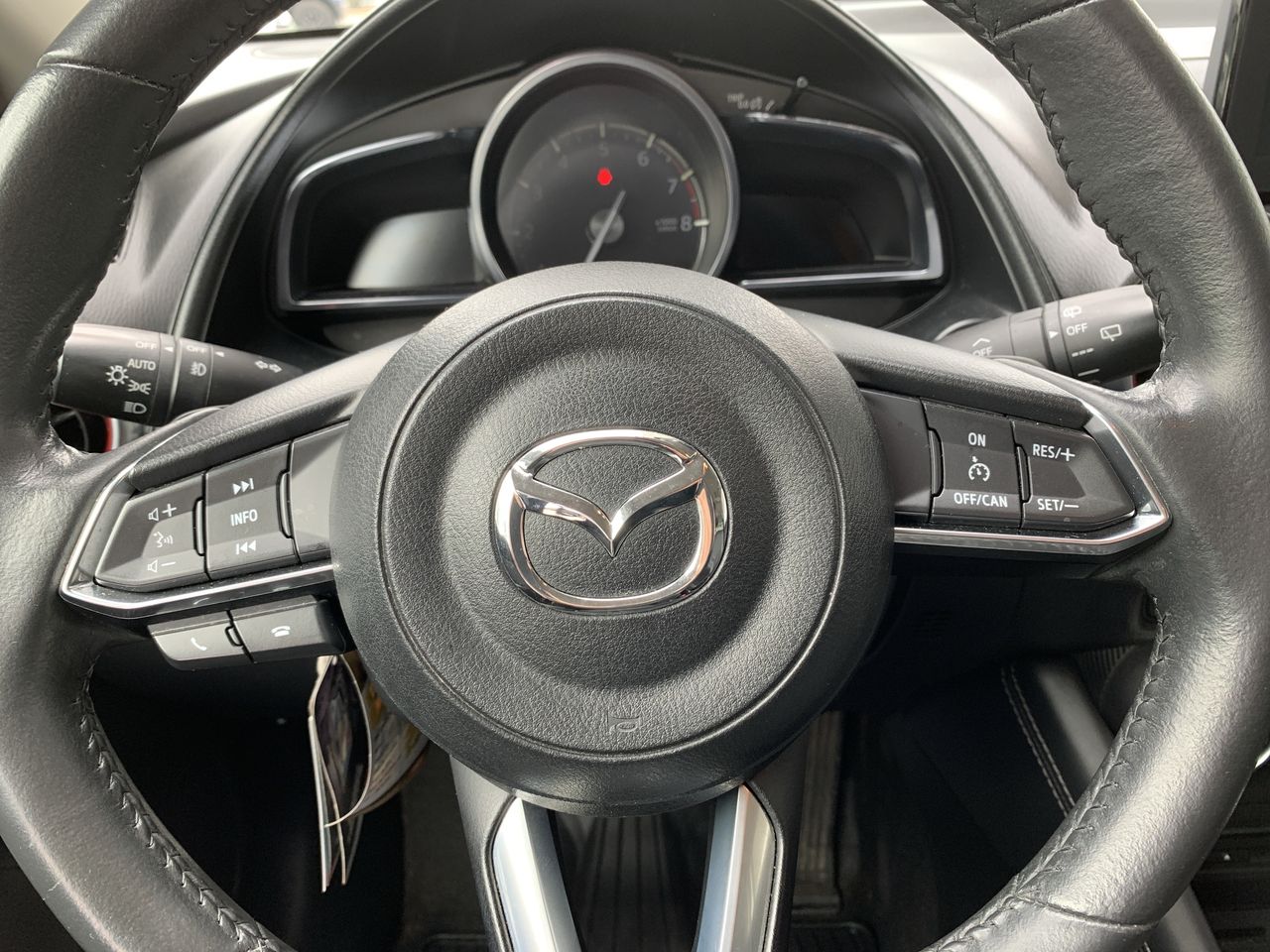 MAZDA - 27