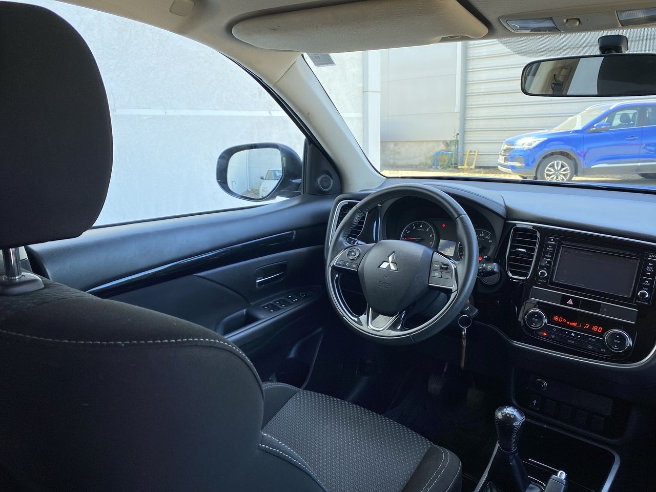 MITSUBISHI - 14