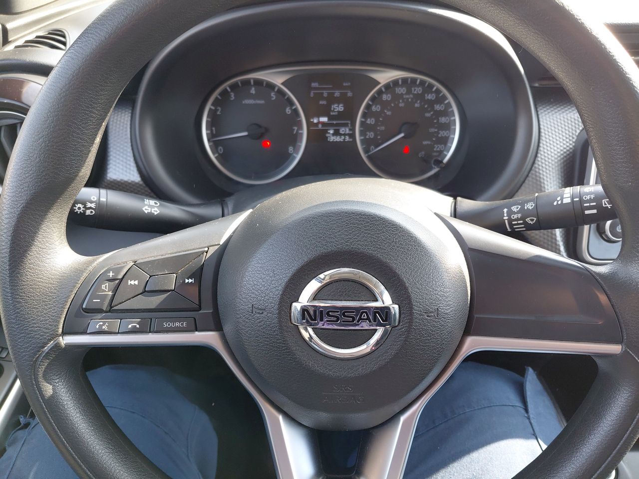 NISSAN - 27