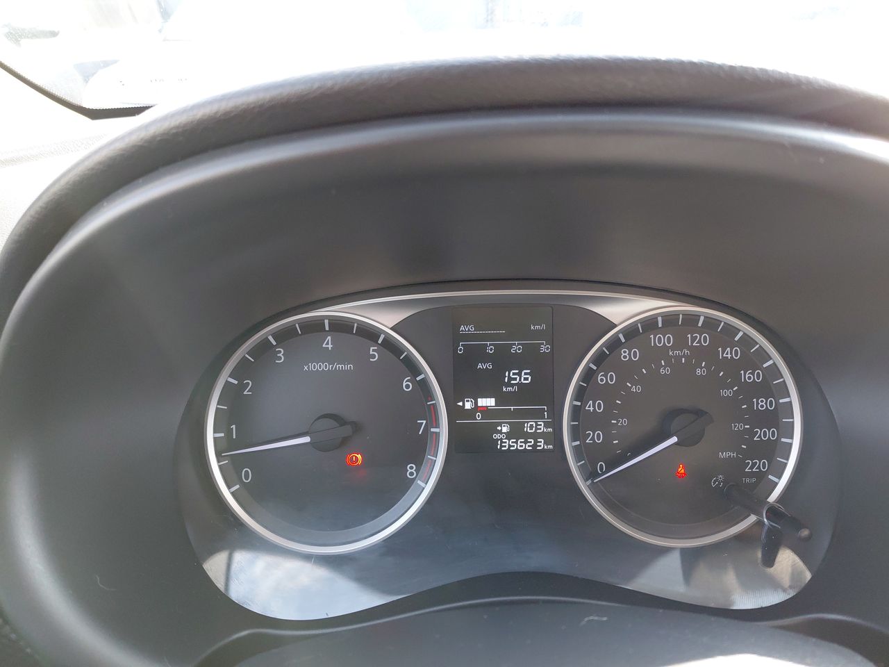 NISSAN - 28