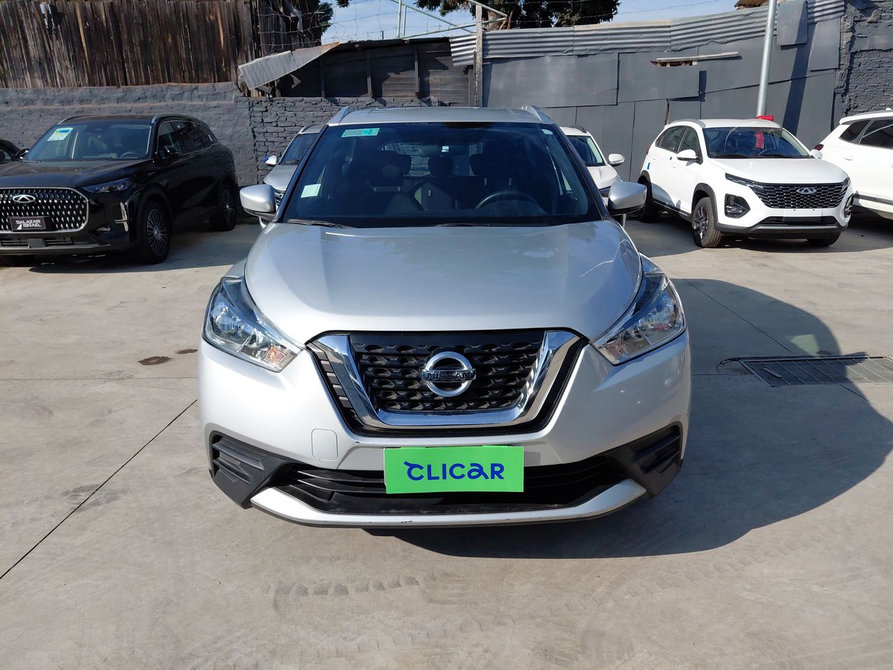 NISSAN - 2