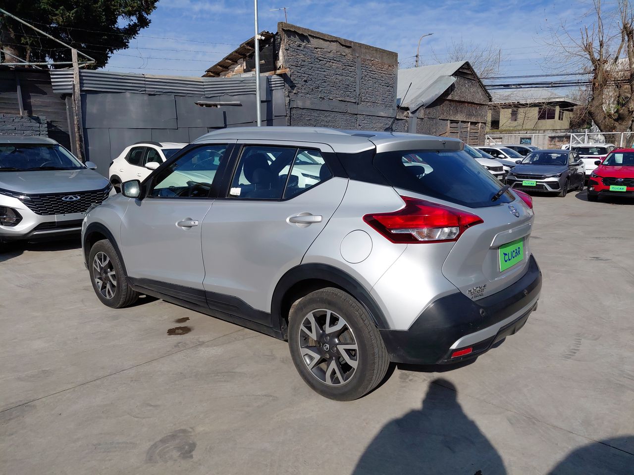 NISSAN - 5