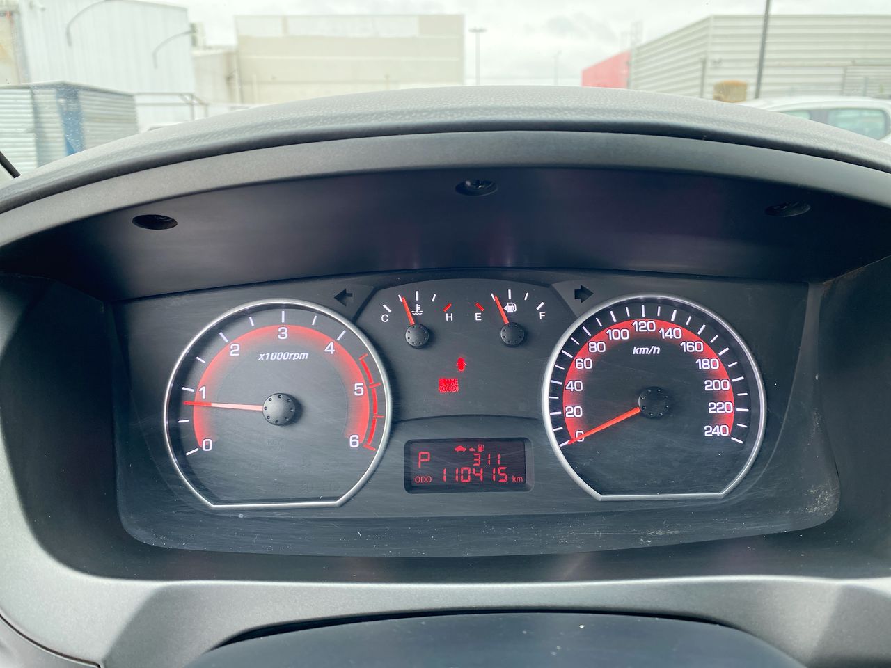 SSANGYONG - 28