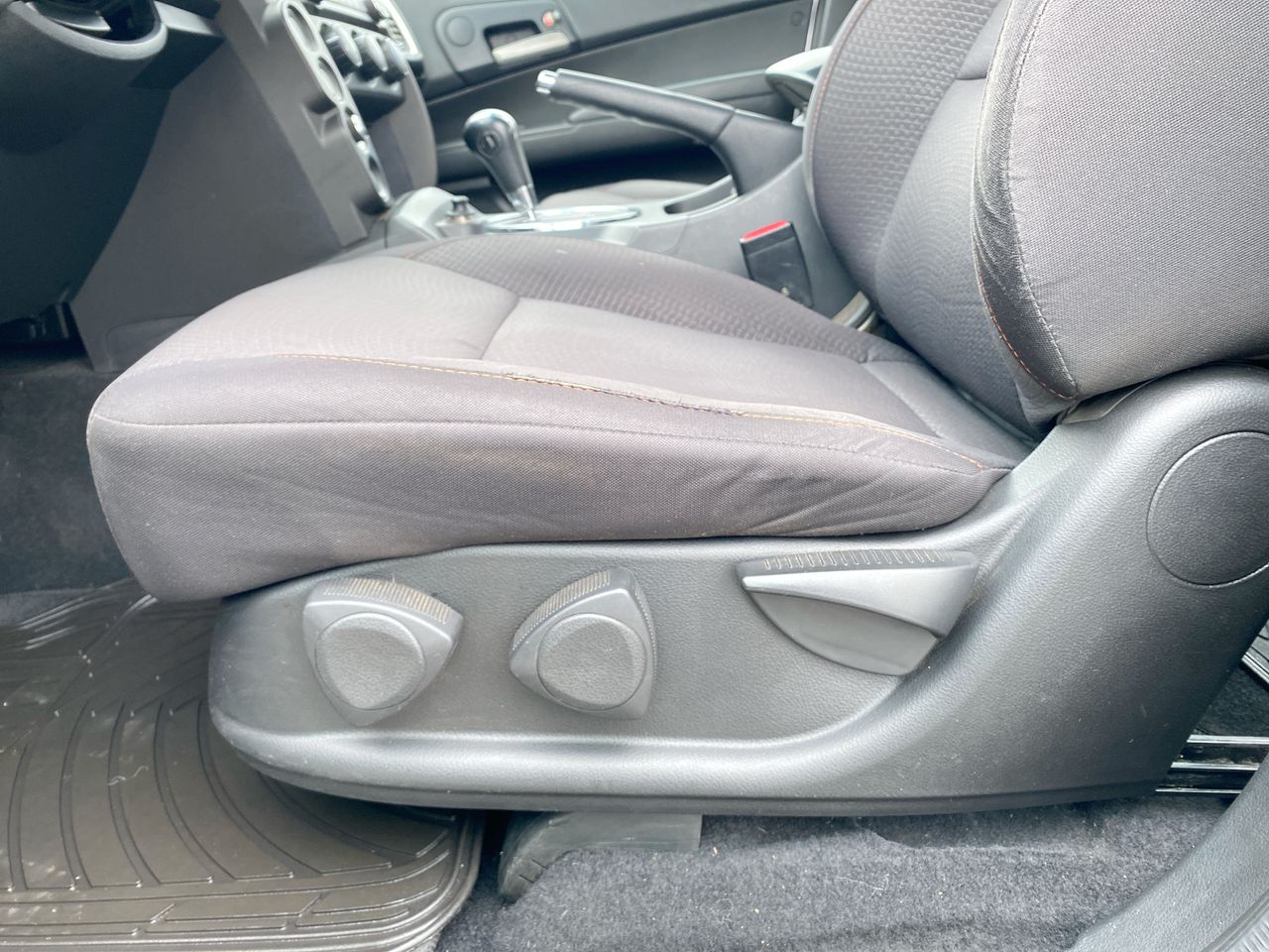 SSANGYONG - 24