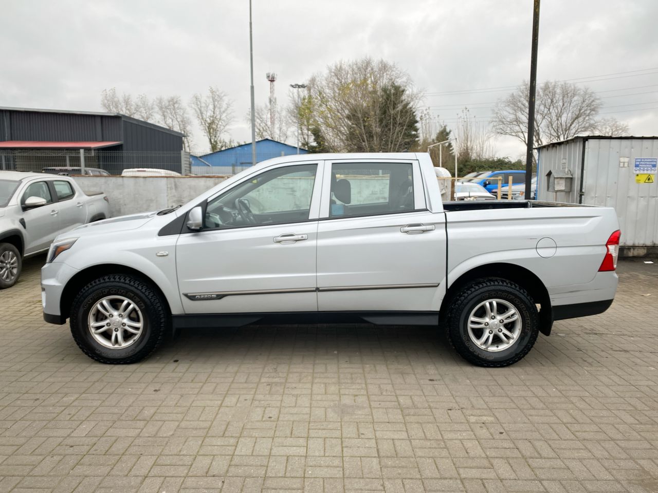 SSANGYONG - 4