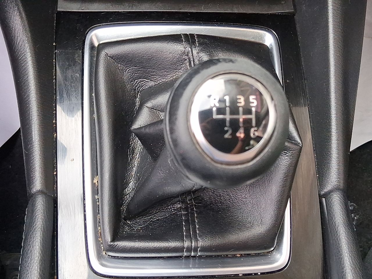 MAZDA - 27