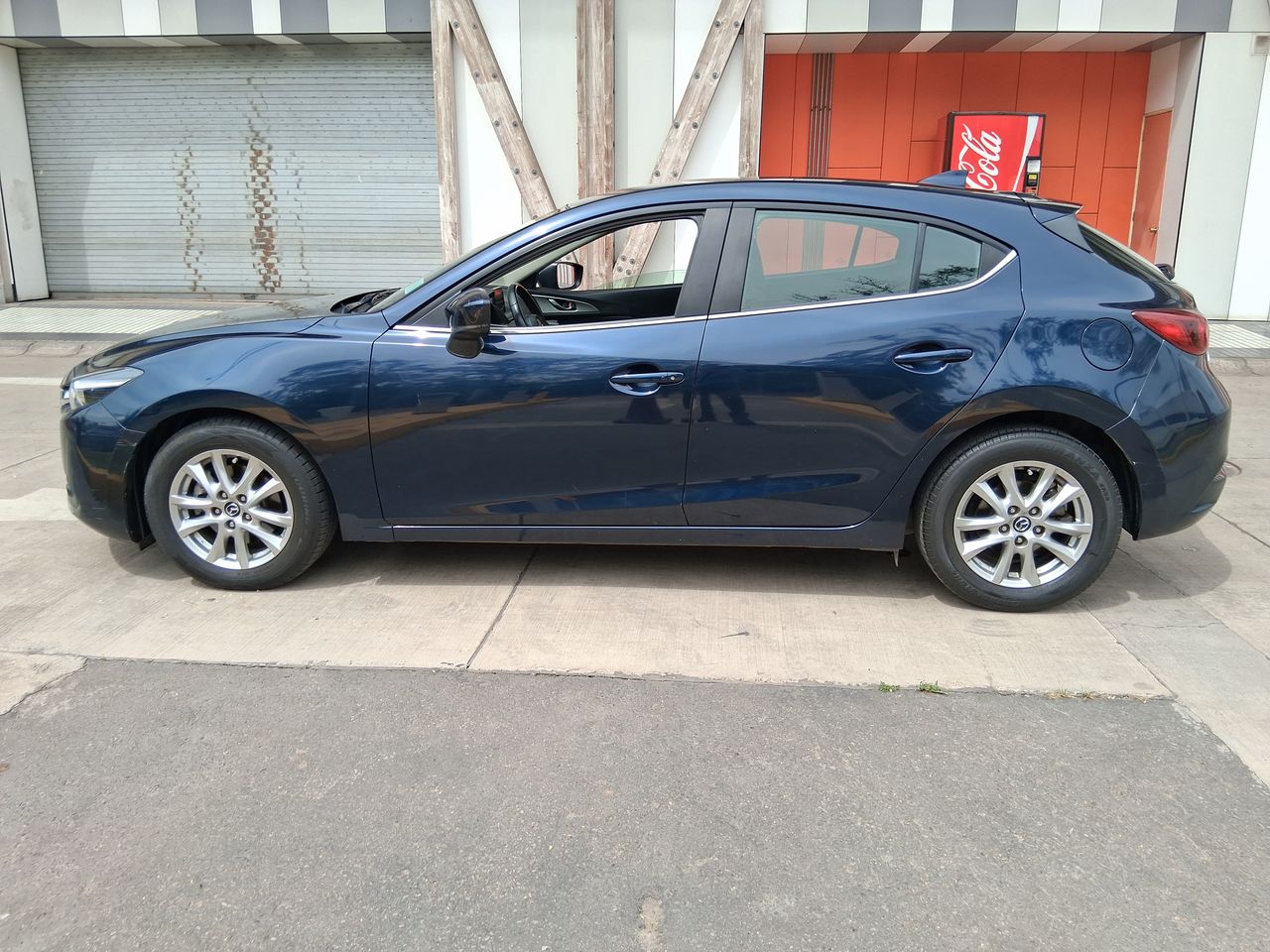 MAZDA - 3