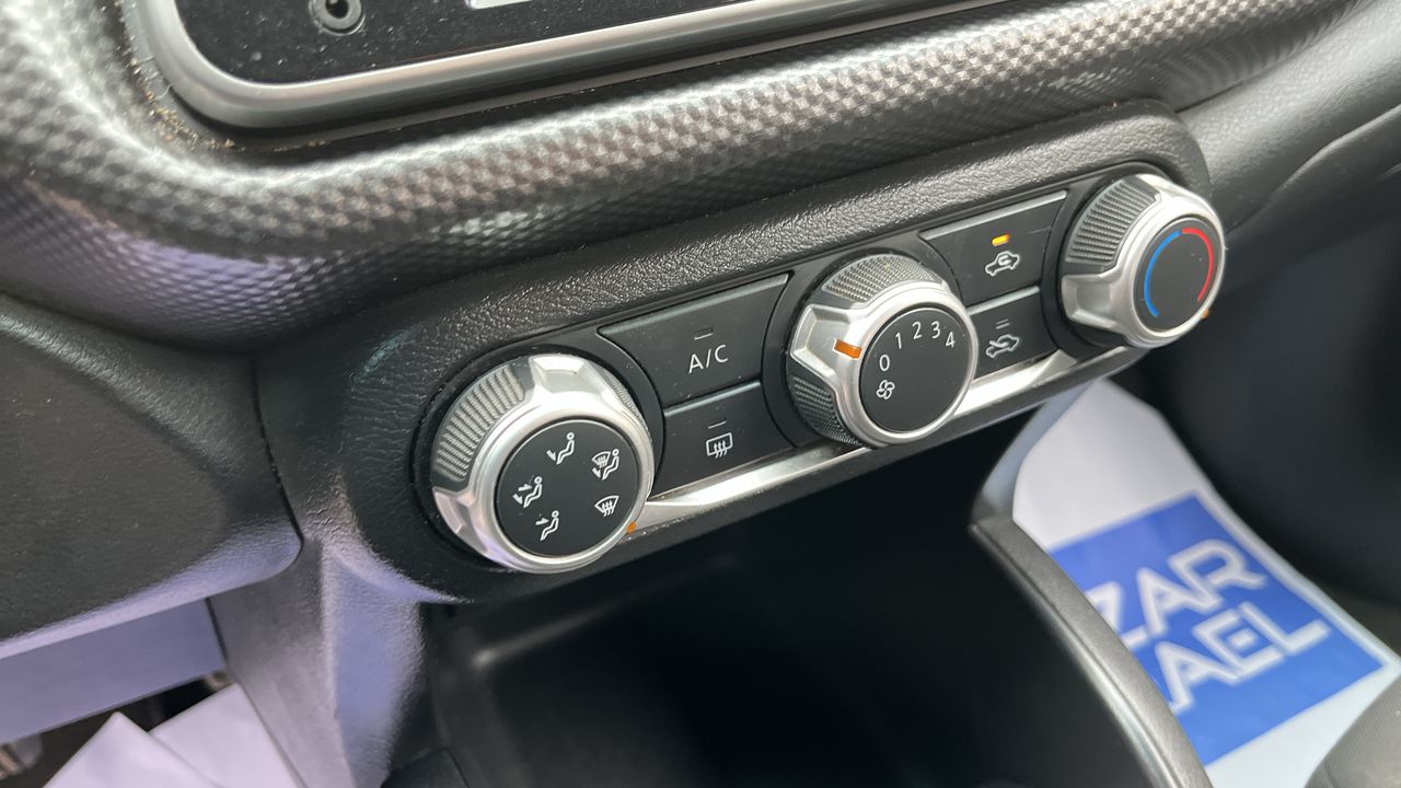 NISSAN - 33