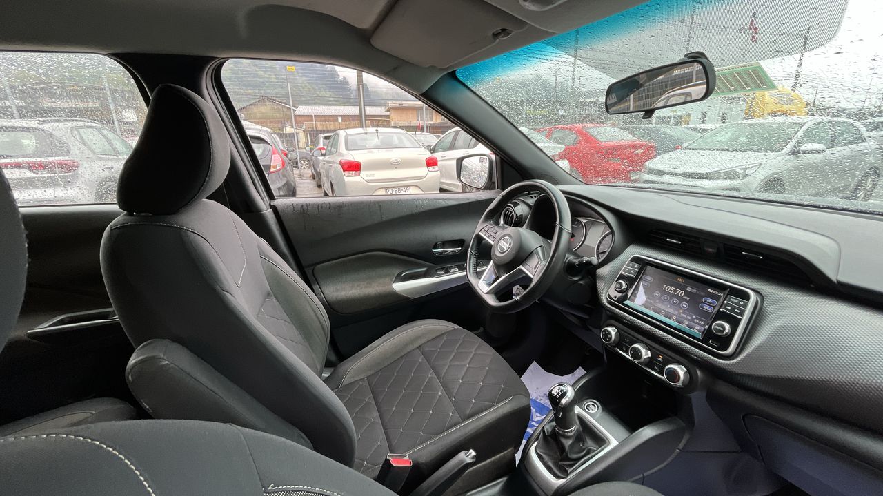 NISSAN - 20