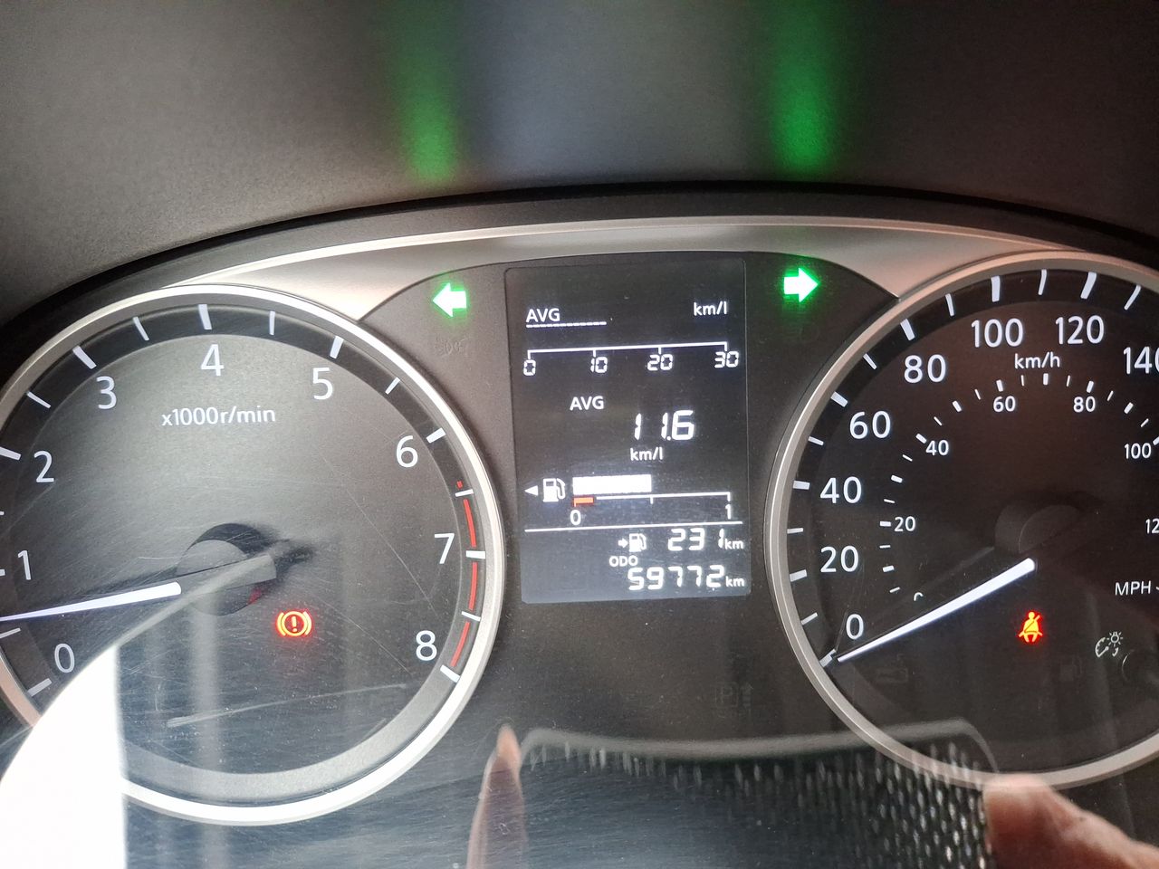 NISSAN - 18