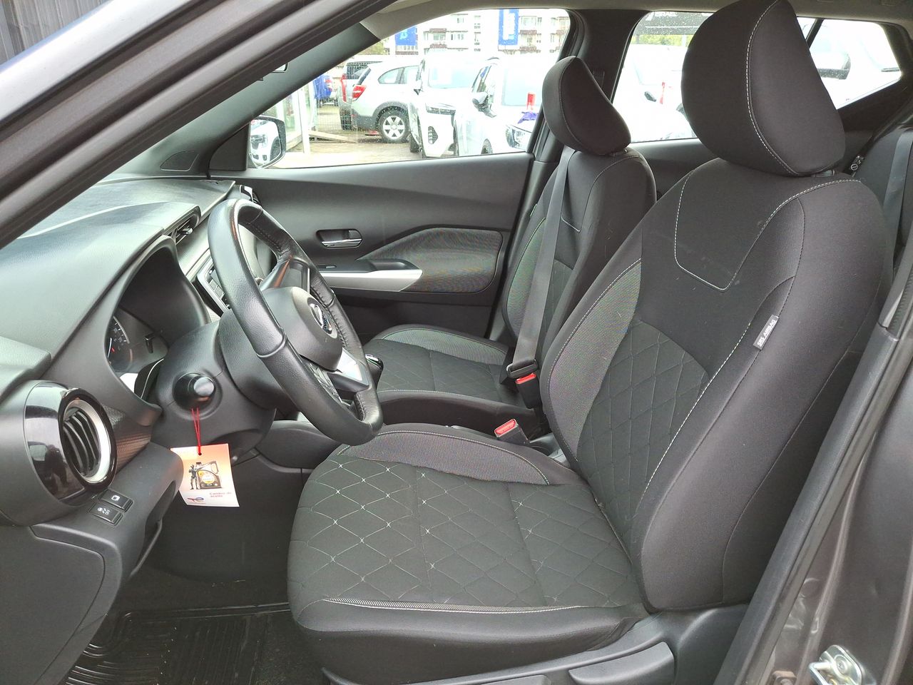 NISSAN - 15