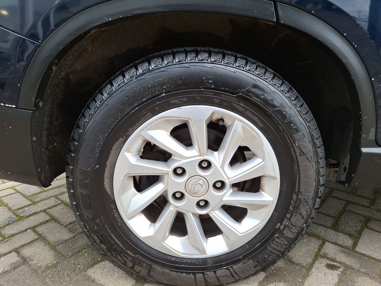 SsangYong Rexton — foto 8 de 28