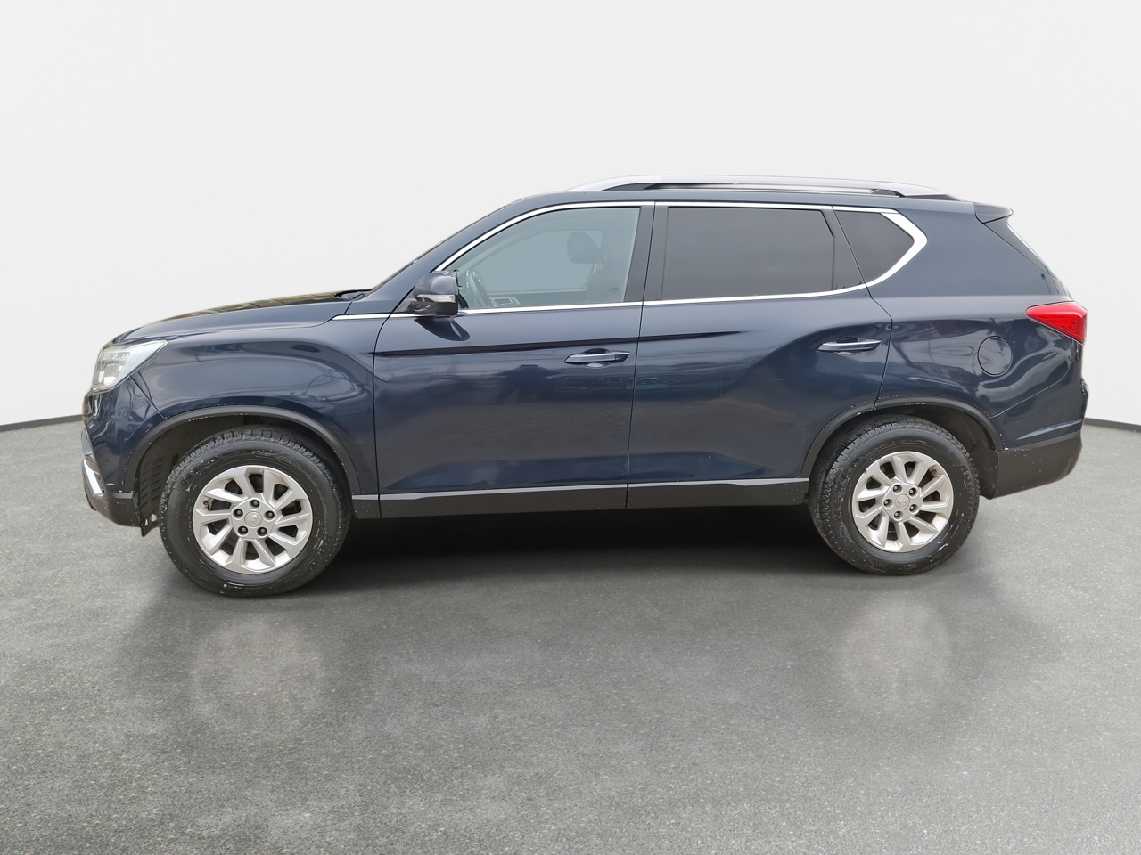 SSANGYONG - 4