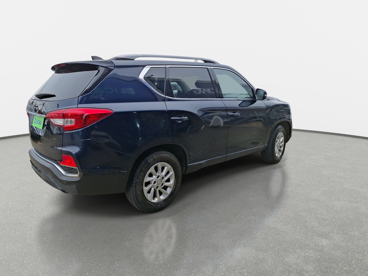 SsangYong Rexton — foto 8 de 36