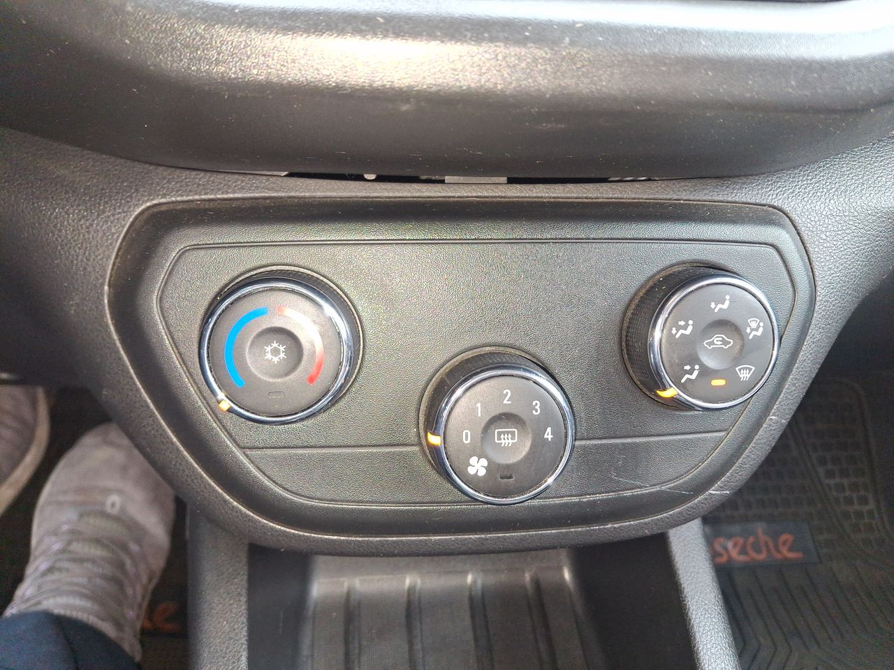 Chevrolet Spin — foto 29 de 31