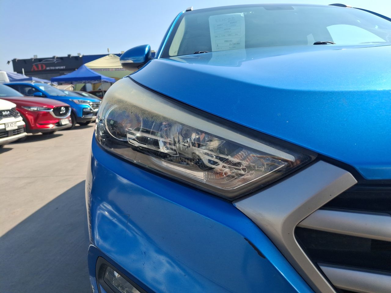 HYUNDAI - 18