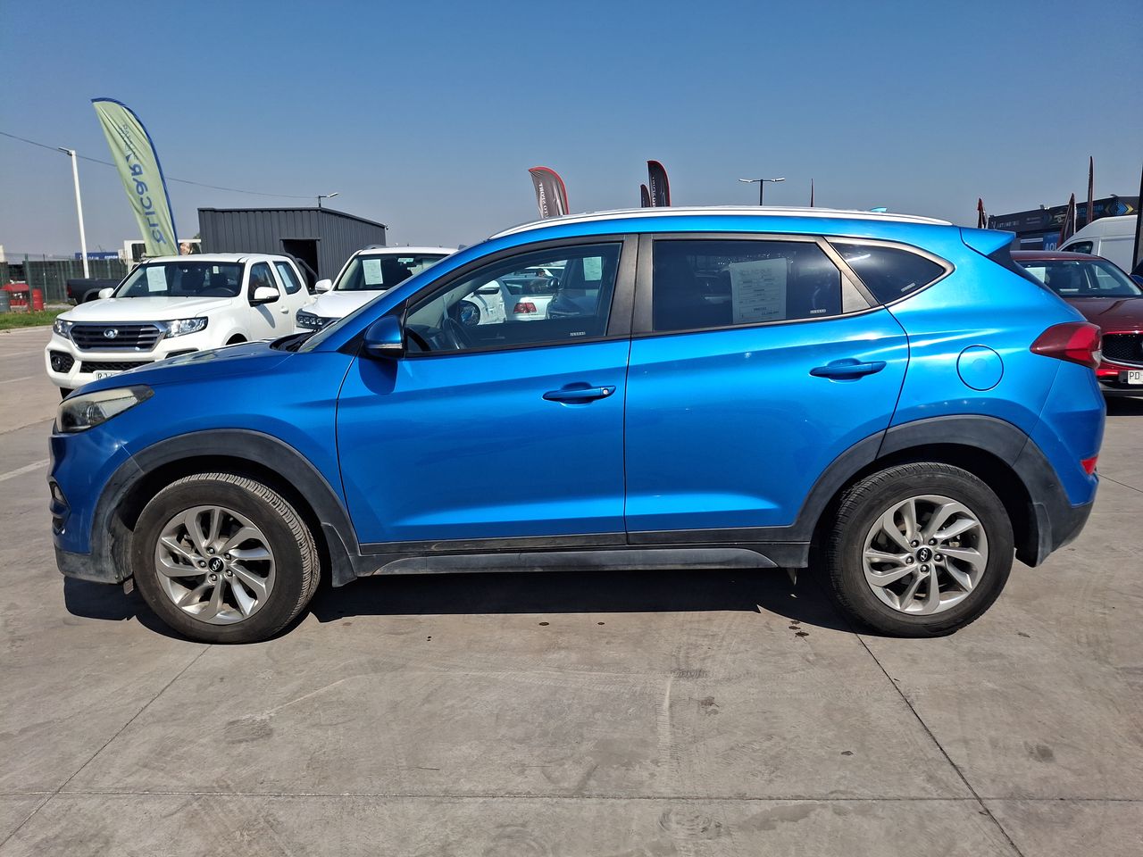 HYUNDAI - 4
