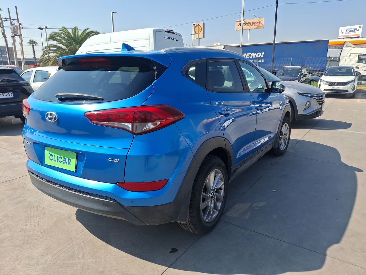 HYUNDAI - 7