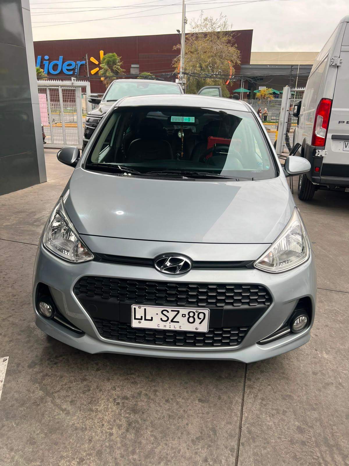 HYUNDAI - 1