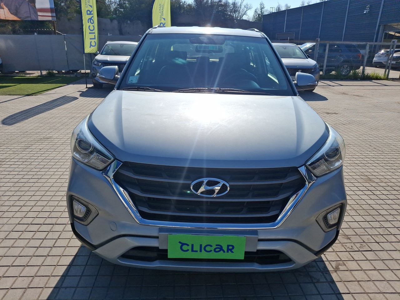 HYUNDAI - 2
