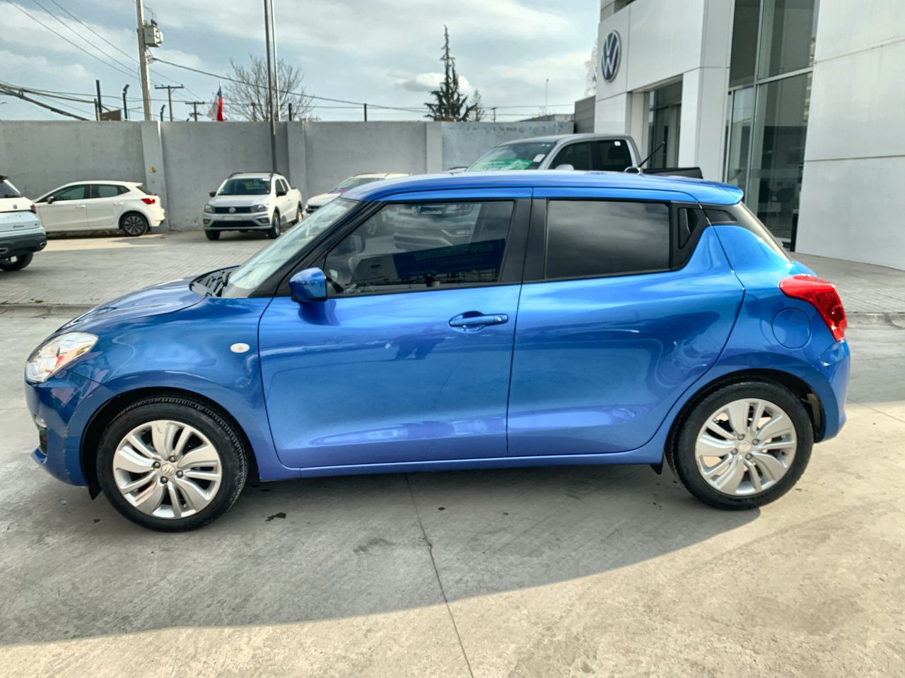 SUZUKI - 4