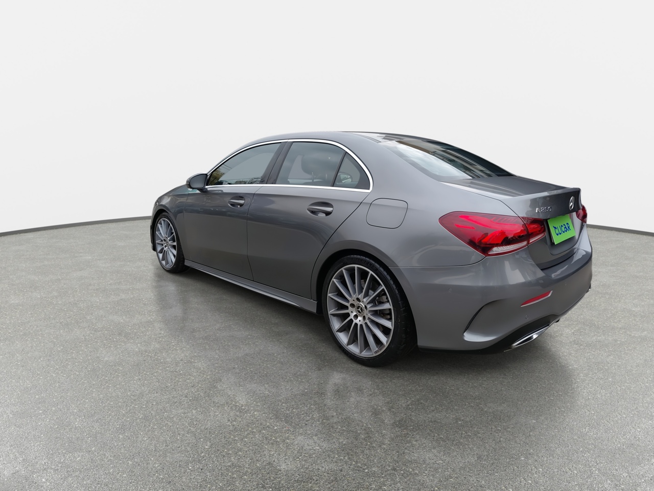 MERCEDES BENZ - 5