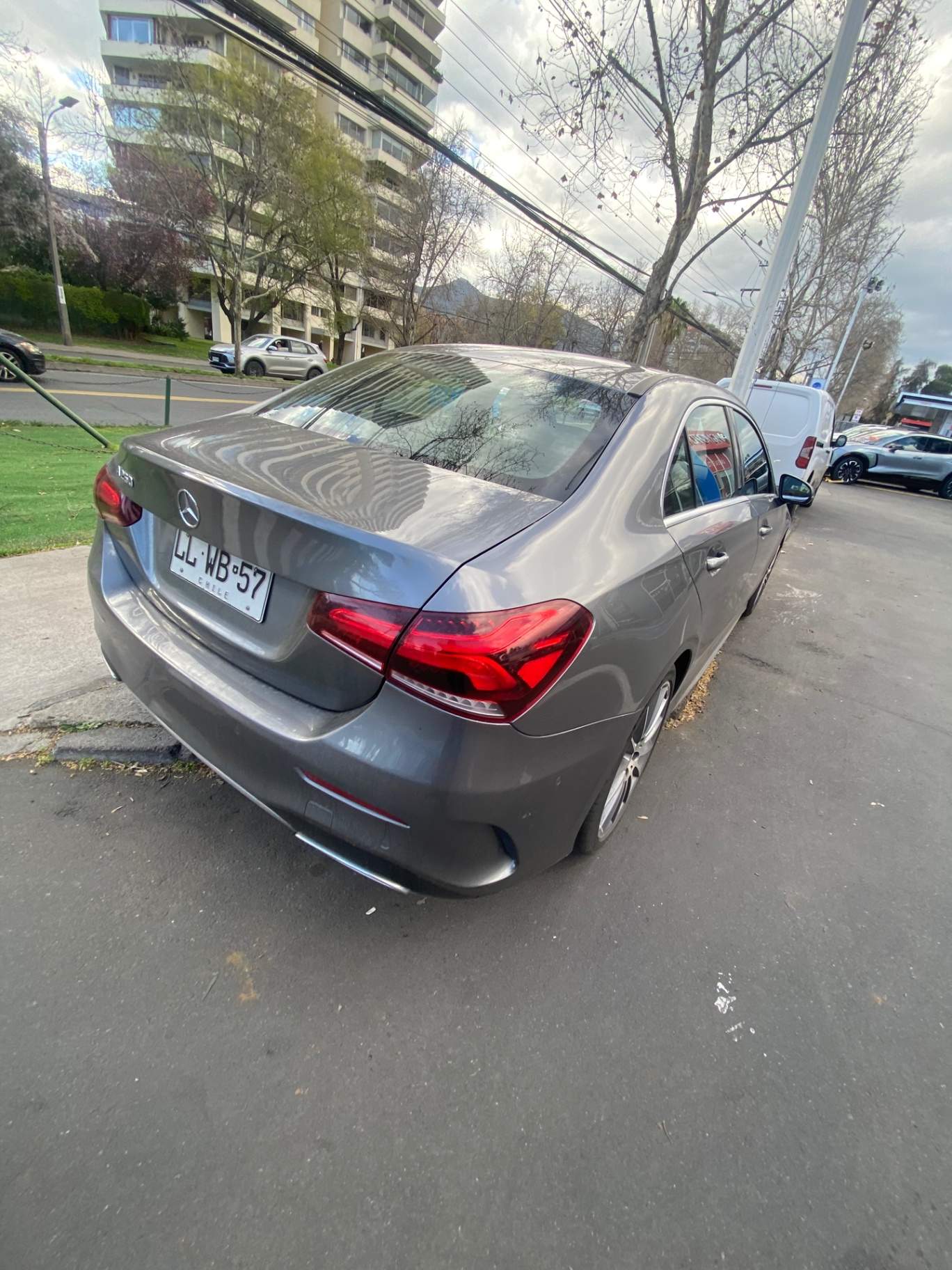 MERCEDES BENZ - 4