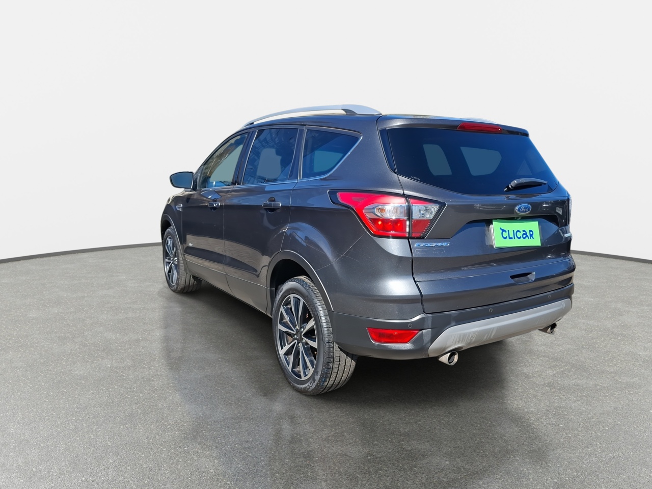 Ford Escape — foto 6 de 37