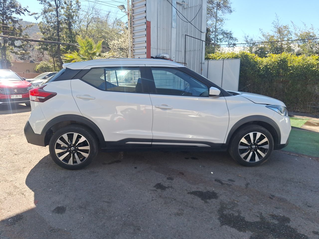 NISSAN - 8