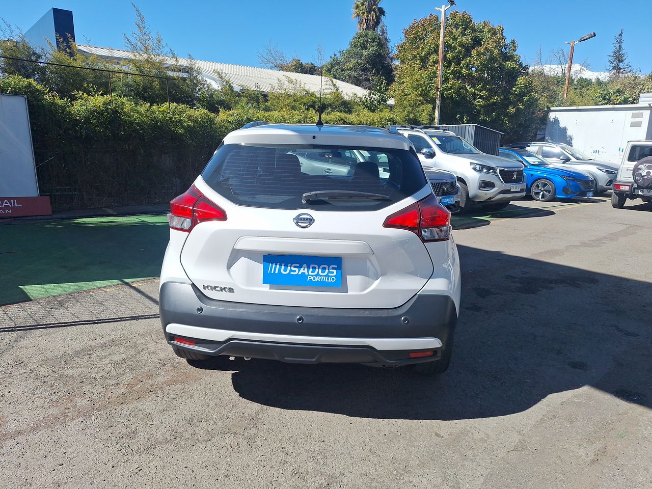 NISSAN - 6