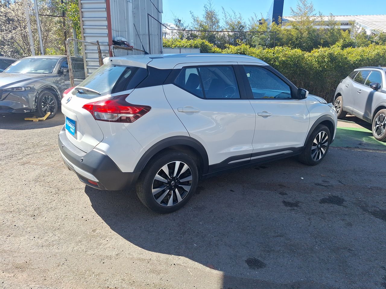 NISSAN - 7