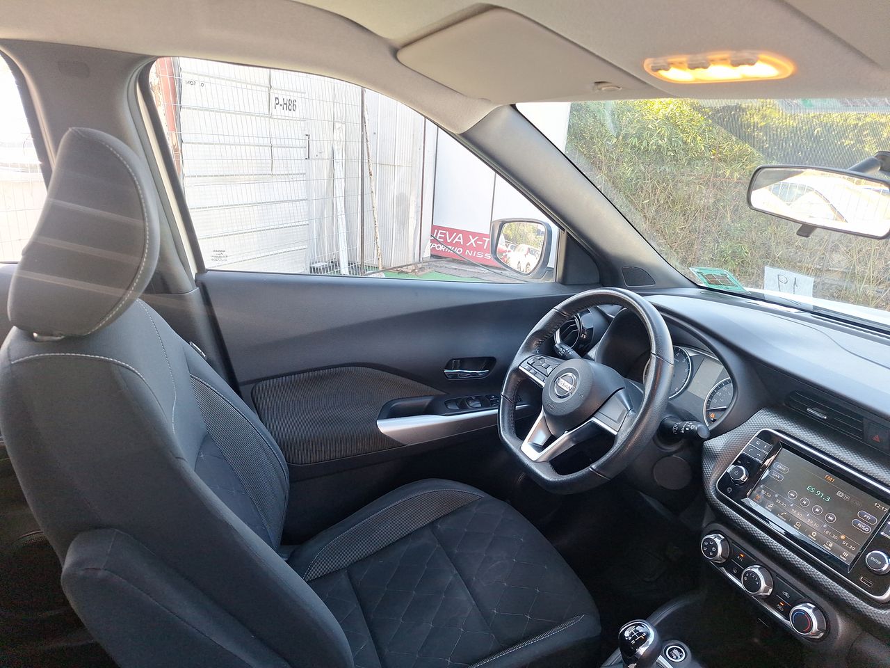 NISSAN - 16