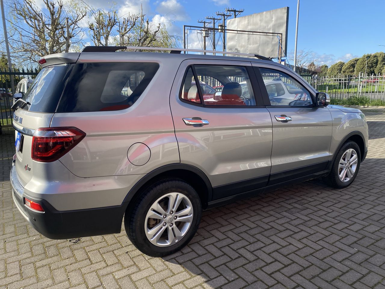 CHANGAN - 7