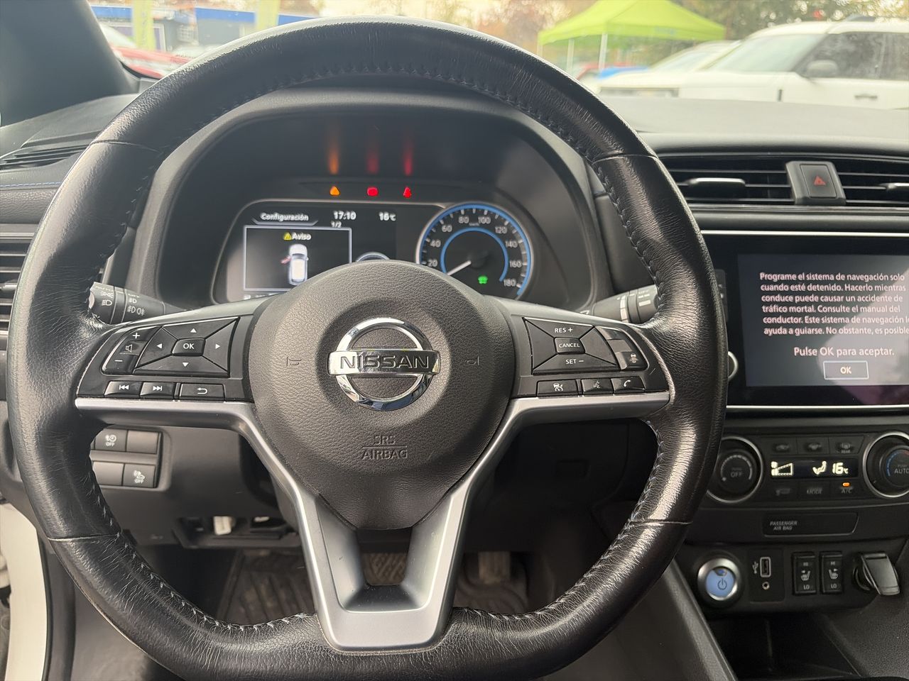 NISSAN - 22