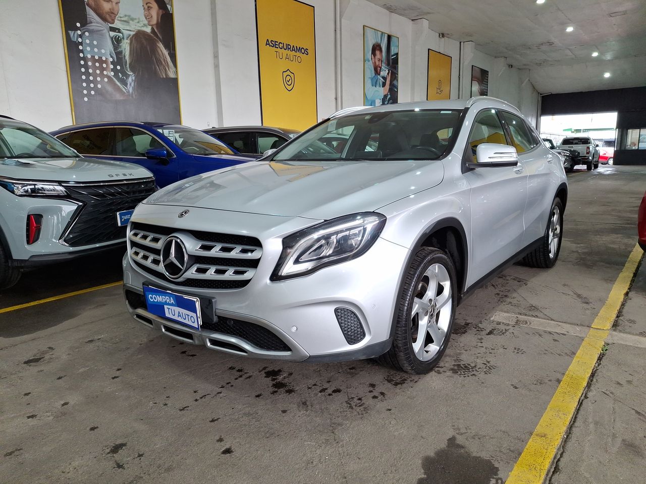 MERCEDES BENZ - 3