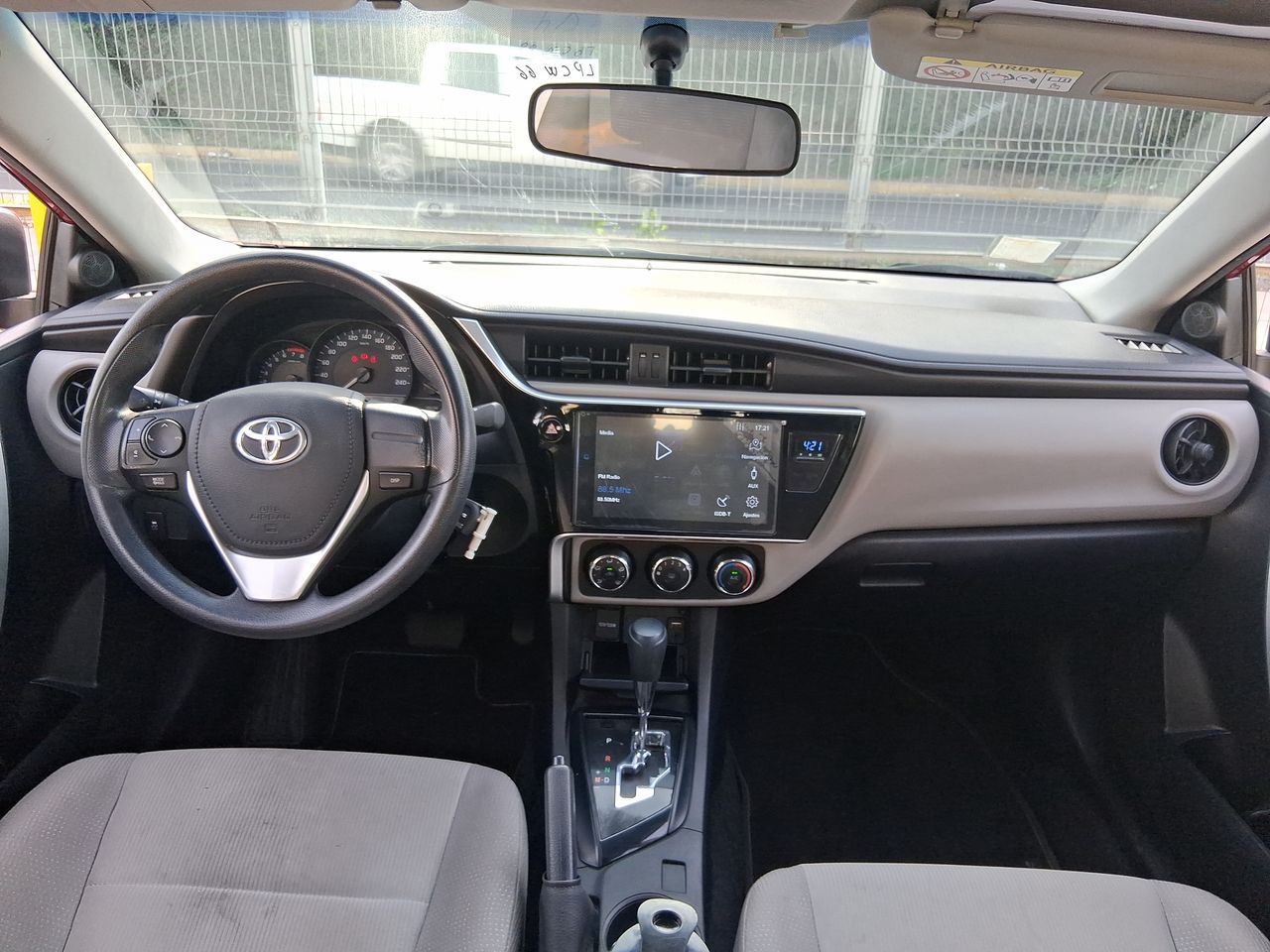 TOYOTA - 28