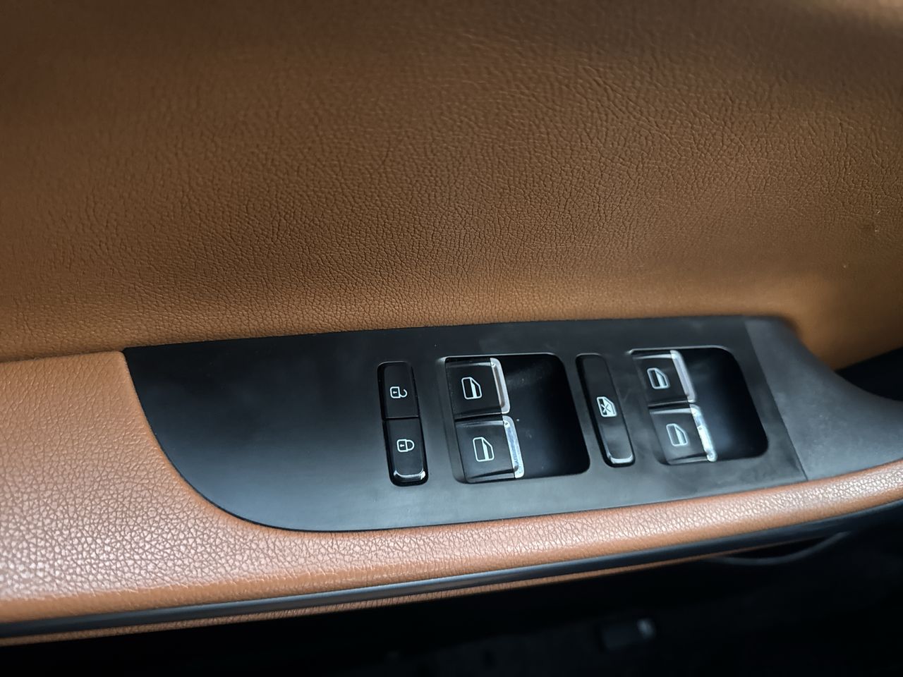 CHERY - 11