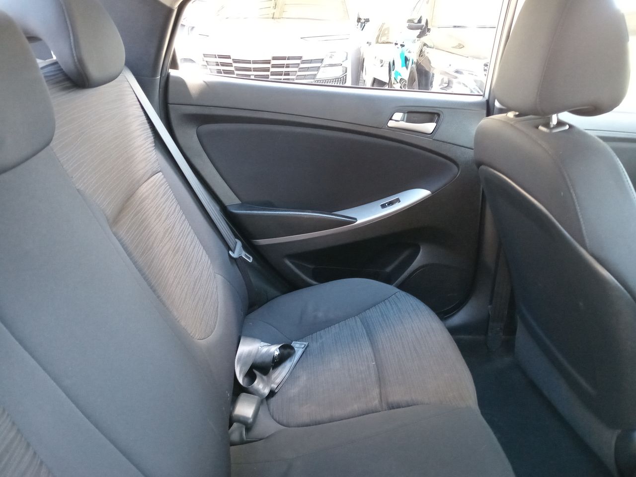 HYUNDAI - 14
