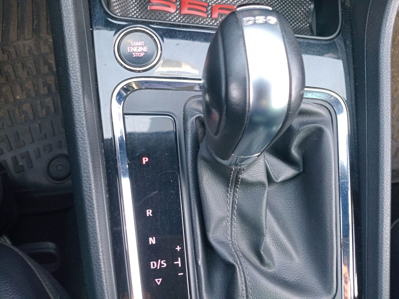 SEAT - 28