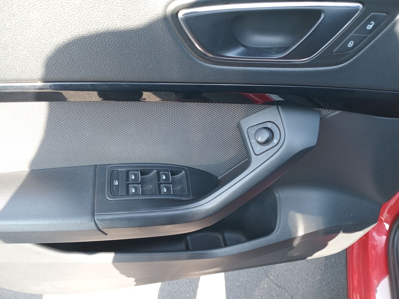 SEAT - 19