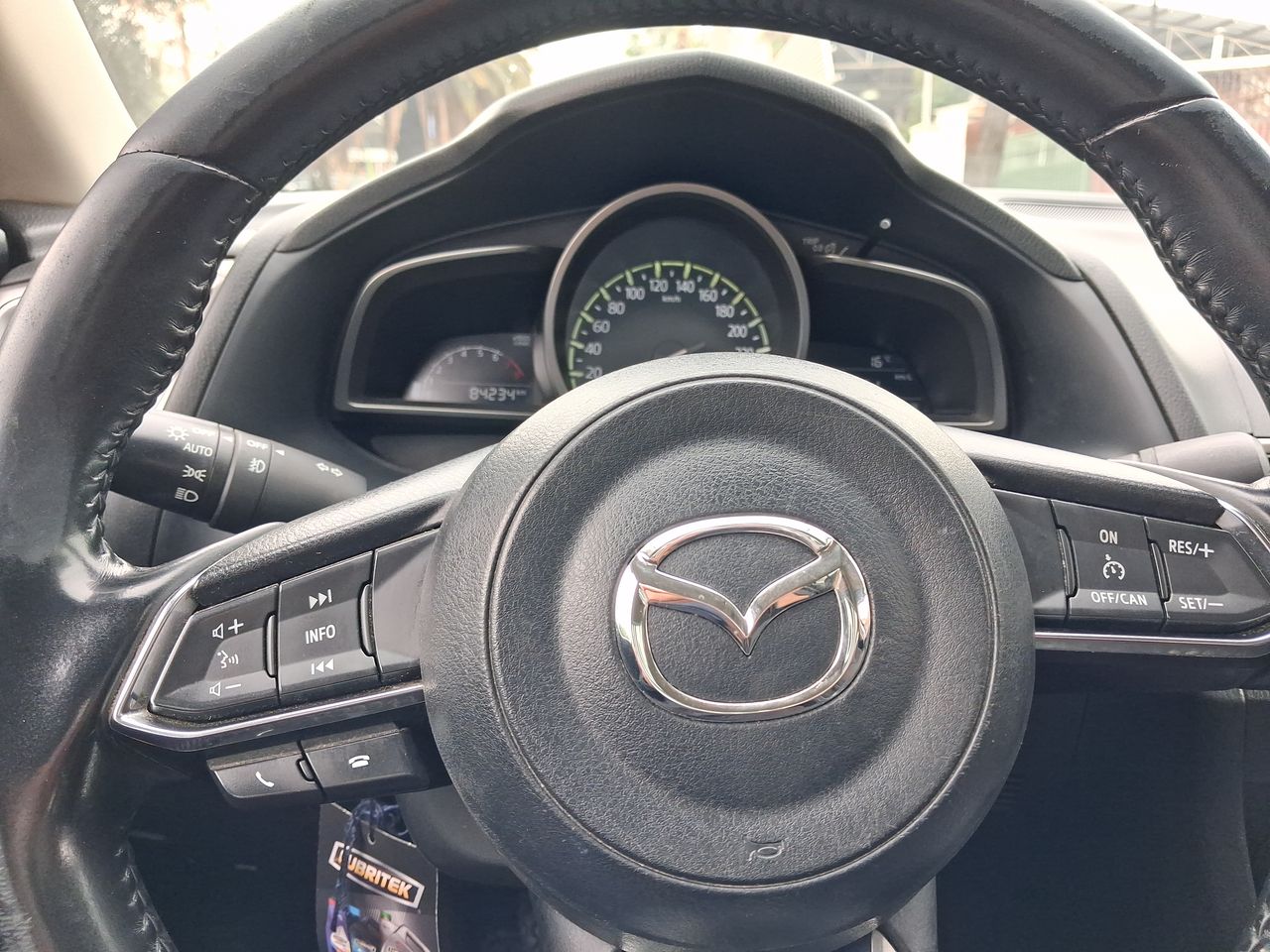 Mazda 3 — foto 18 de 28