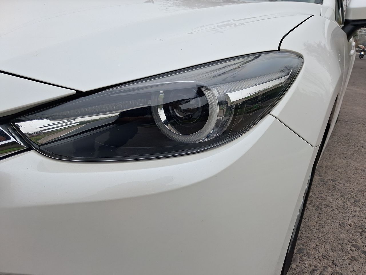 Mazda 3 — foto 10 de 28