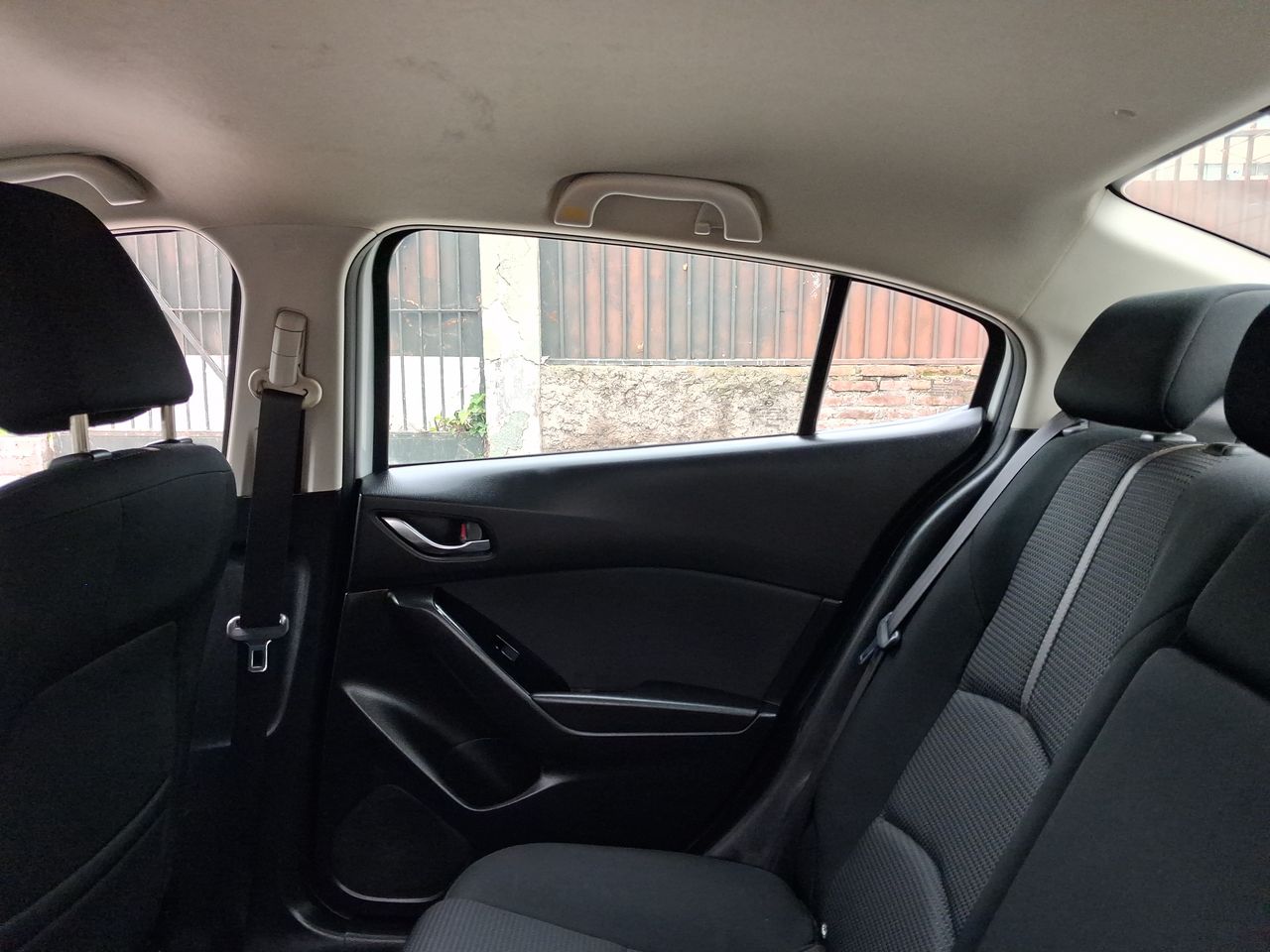 Mazda 3 — foto 4 de 28