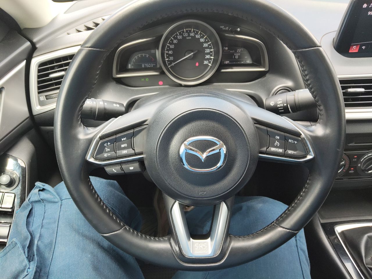 MAZDA - 26