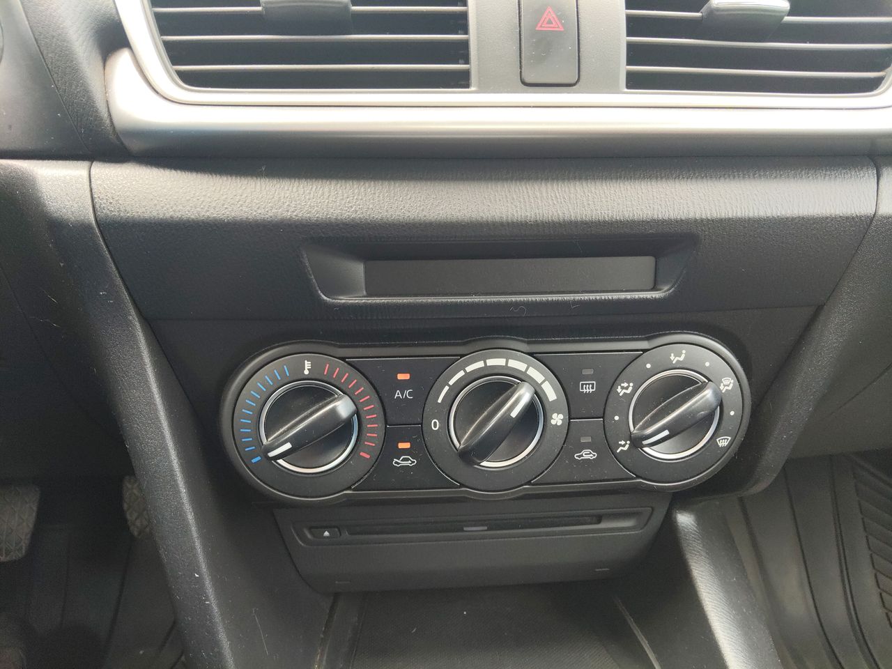 MAZDA - 31