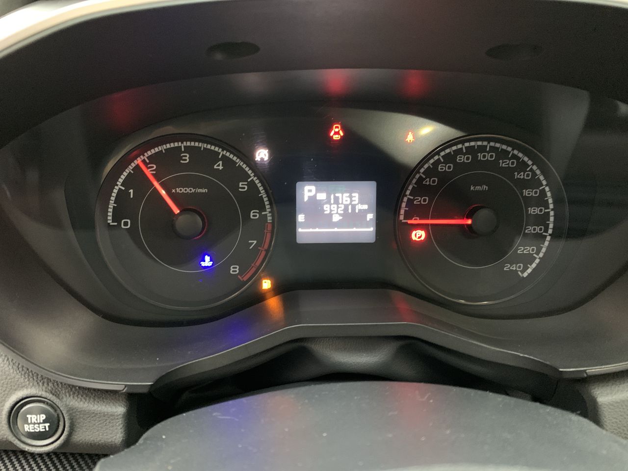 Subaru Impreza — foto 20 de 27