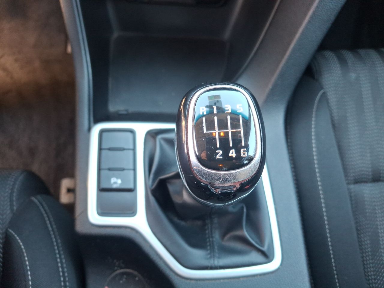 KIA Sportage — foto 32 de 35