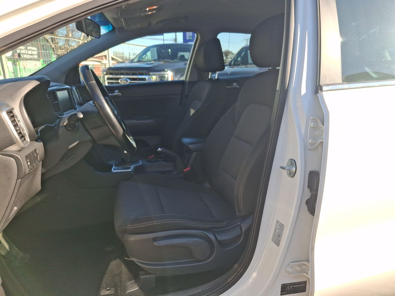 KIA Sportage — foto 25 de 35